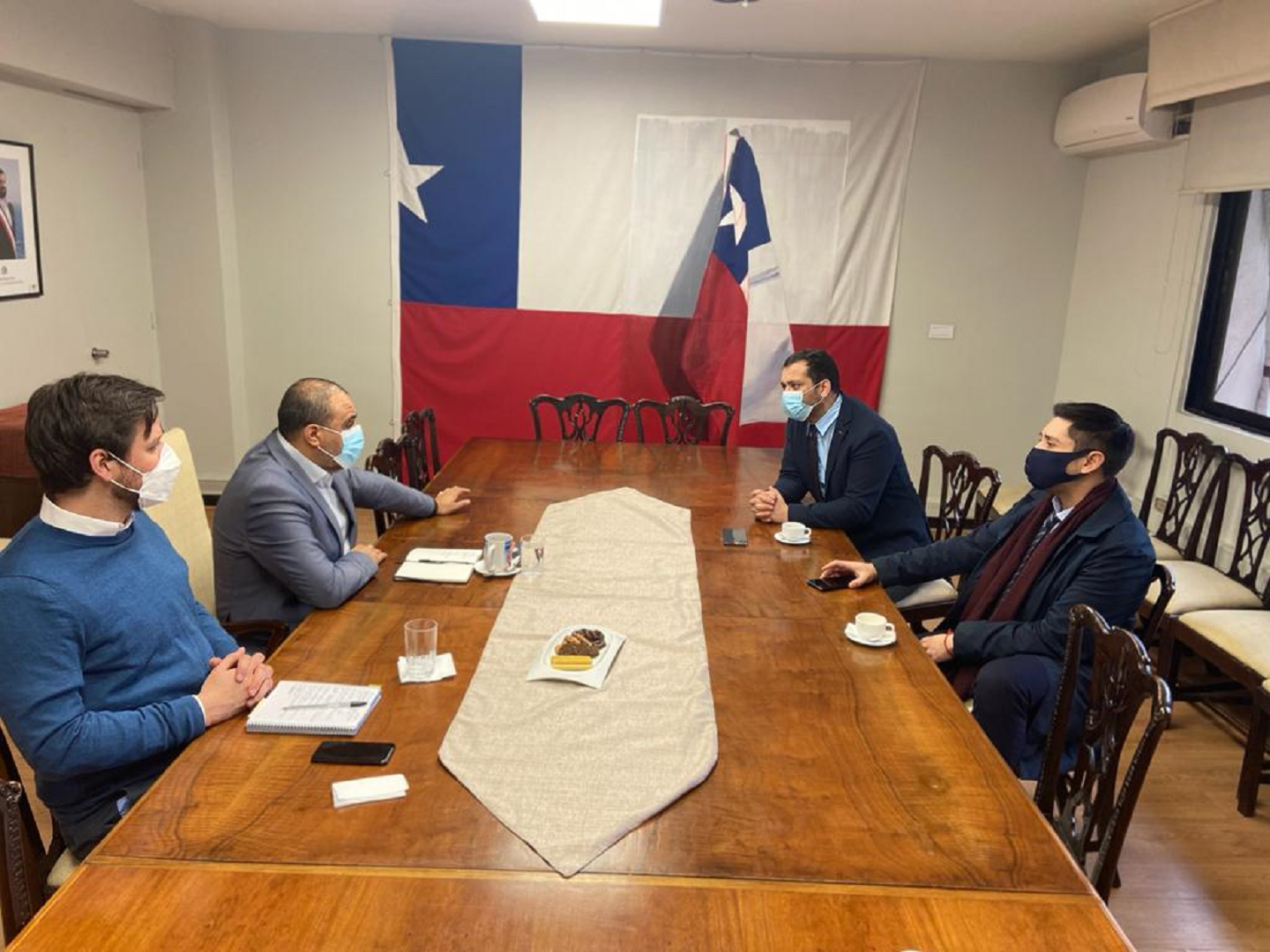 Ministro de Educación se compromete con Alcalde Gatica y diputado Calisto a buscar solución para paliar déficit que afecta a la educación municipal