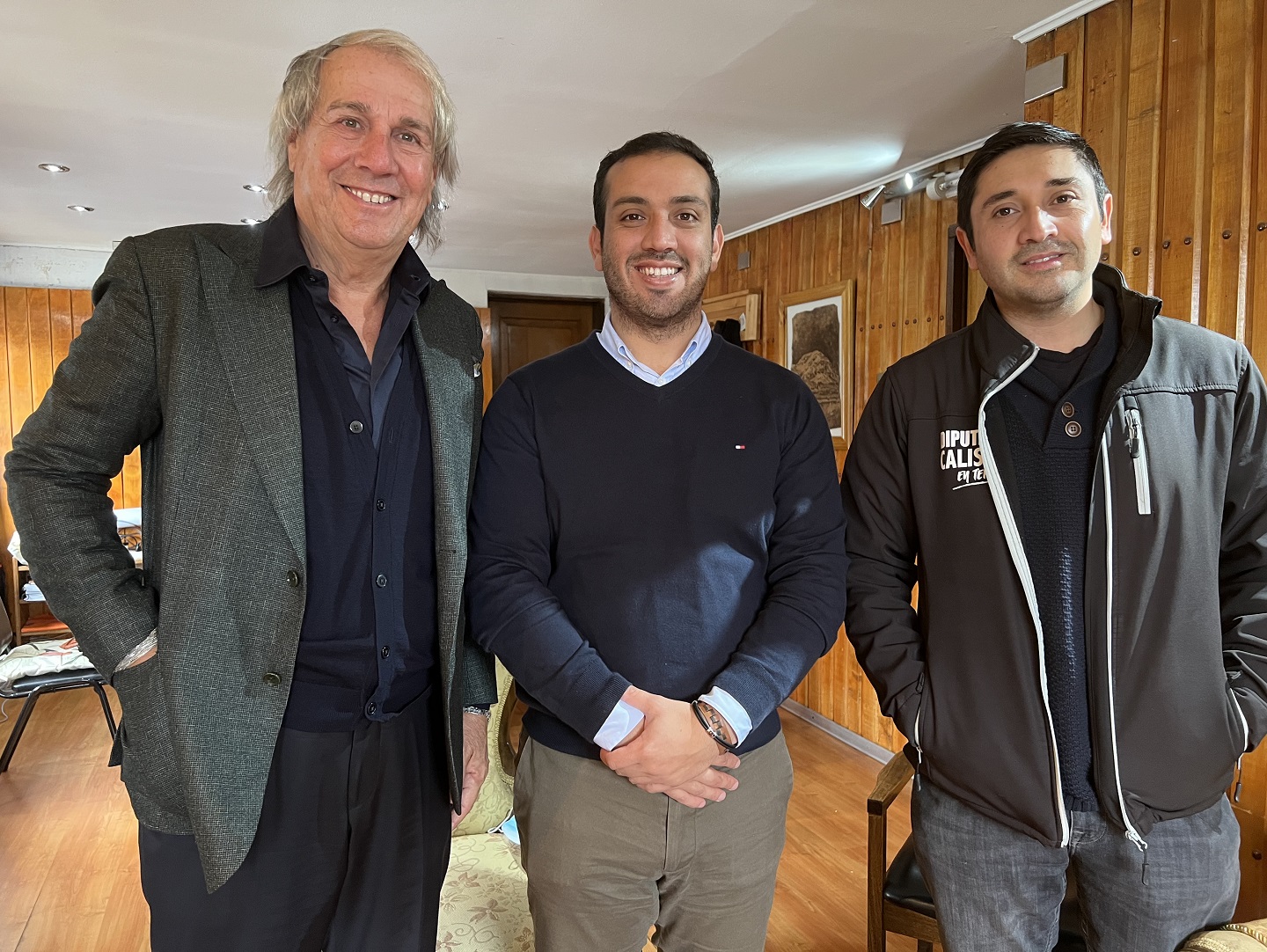 ALCALDE CARLOS GATICA SE REÚNE CON LUCIANO MAROCCHINO PARA PROYECTOS DEPORTIVOS EN LA REGIÓN
